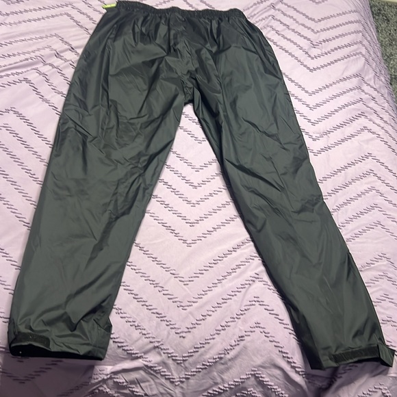OUTCAN waterproof/windproof pants - Picture 2 of 7
